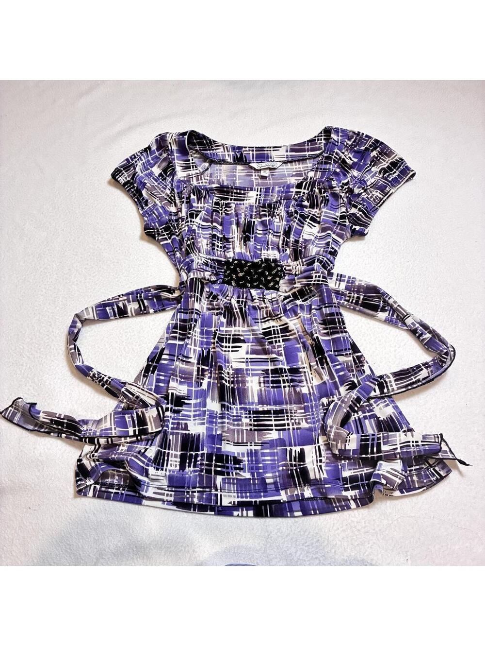 Speechless tie back babydoll top with middle chain detail y2k grunge! Size XL
